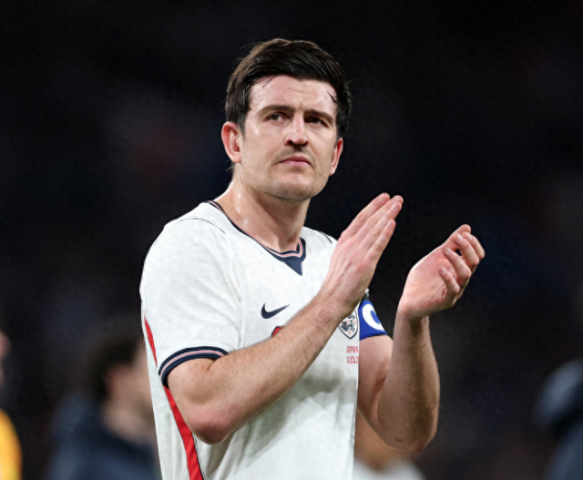 开云注册入口-主场0-1负日本！英格兰球迷炸锅：历史级耻辱 数万人狂嘘|世界杯|英格兰足球队|日本足球队|FIFA|梅努_新浪体育_新浪新闻